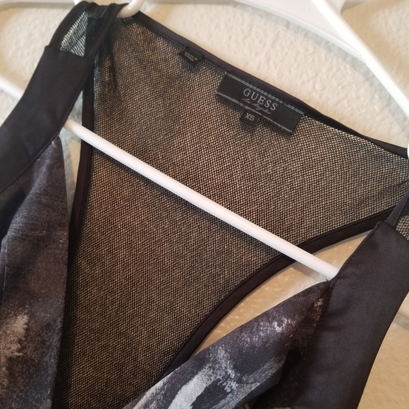 🌸GUESS Racerback Shorts Romper - Picture 3 of 3